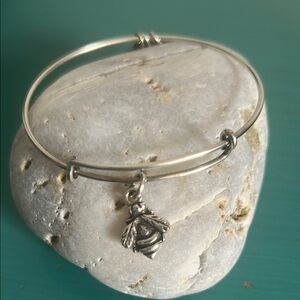 Alex and Ani Bumblebee Silver Tone  Bangle Charm Bracelet Expandable